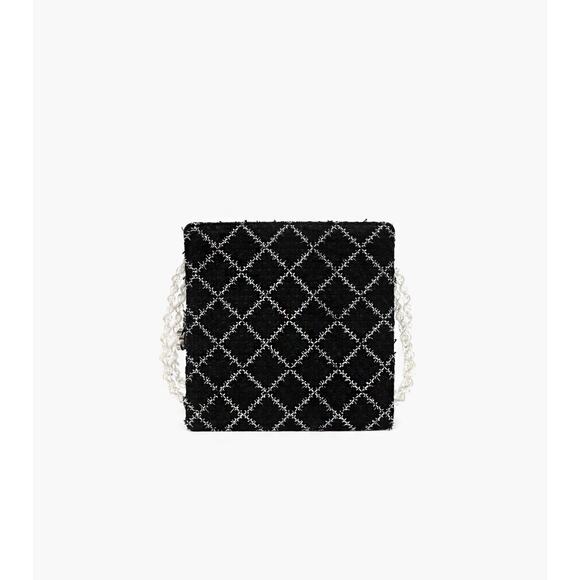 CHANEL Black Fabric Shoulder Bag A-A26217 - Picture 1 of 11